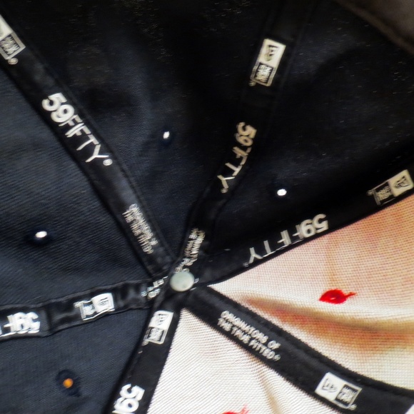 BOSTON RED SOX  NEW ERA Sz 7 3/8 BaseBall Cap Hat - Picture 7 of 7